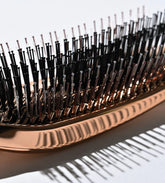 ARTISTIC & CO. THE BRASHU Dr. Scalp Massage Brush